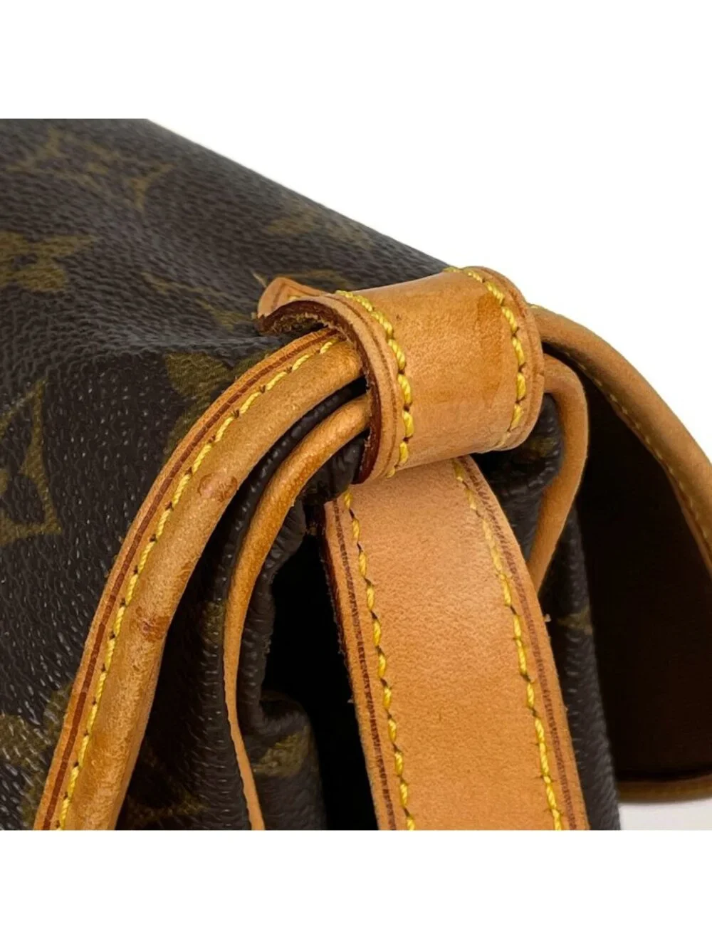 Louis Vuitton Saumur 30 Shoulder Bag Monogram Brown